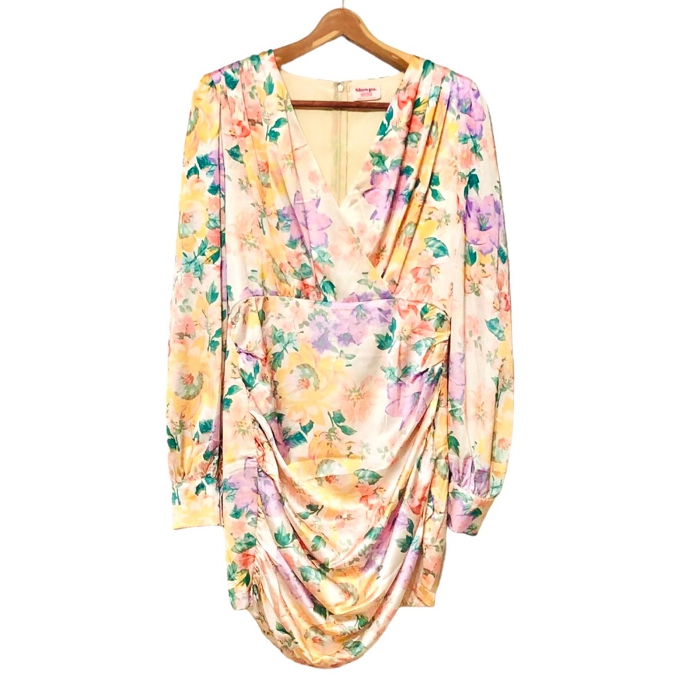 Showpo Yellow Floral Satin Mini Dress Size US 8 Medium Yellow V-Neck Long Sleeve